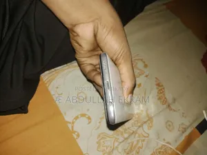 স্যামসাং গ্যালাক্সি এ৫১ ১২৮ জিবি সাদা