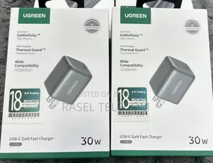 UGREEN 30W GaN Fast Charger