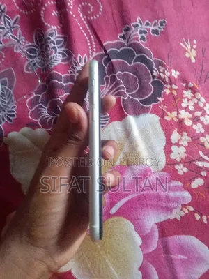 Apple iPhone 11 128 GB White