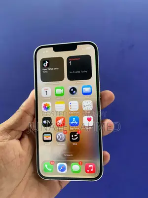 অ্যাপল আইফোন ১৩ ১২৮ জিবি হোয়াইট