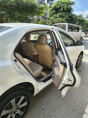Toyota Premio 1.8 Front-Wheel Drive 2014 Pearl