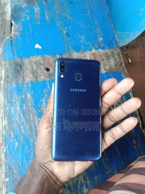 Samsung Galaxy M20 32 GB Blue