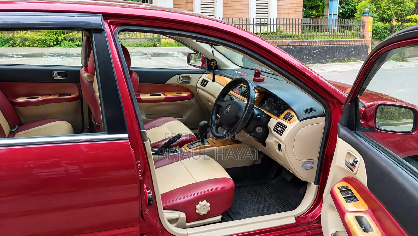 Mitsubishi Lancer 2005 Red