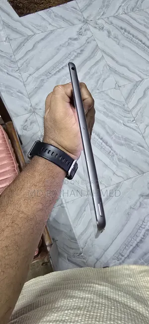 Apple iPad Air 16 GB Silver