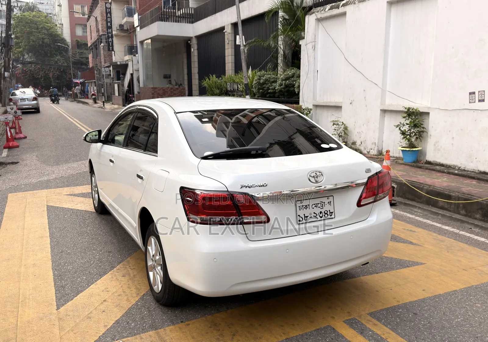 Toyota Premio 1.5 Front-Wheel Drive 2020 Pearl