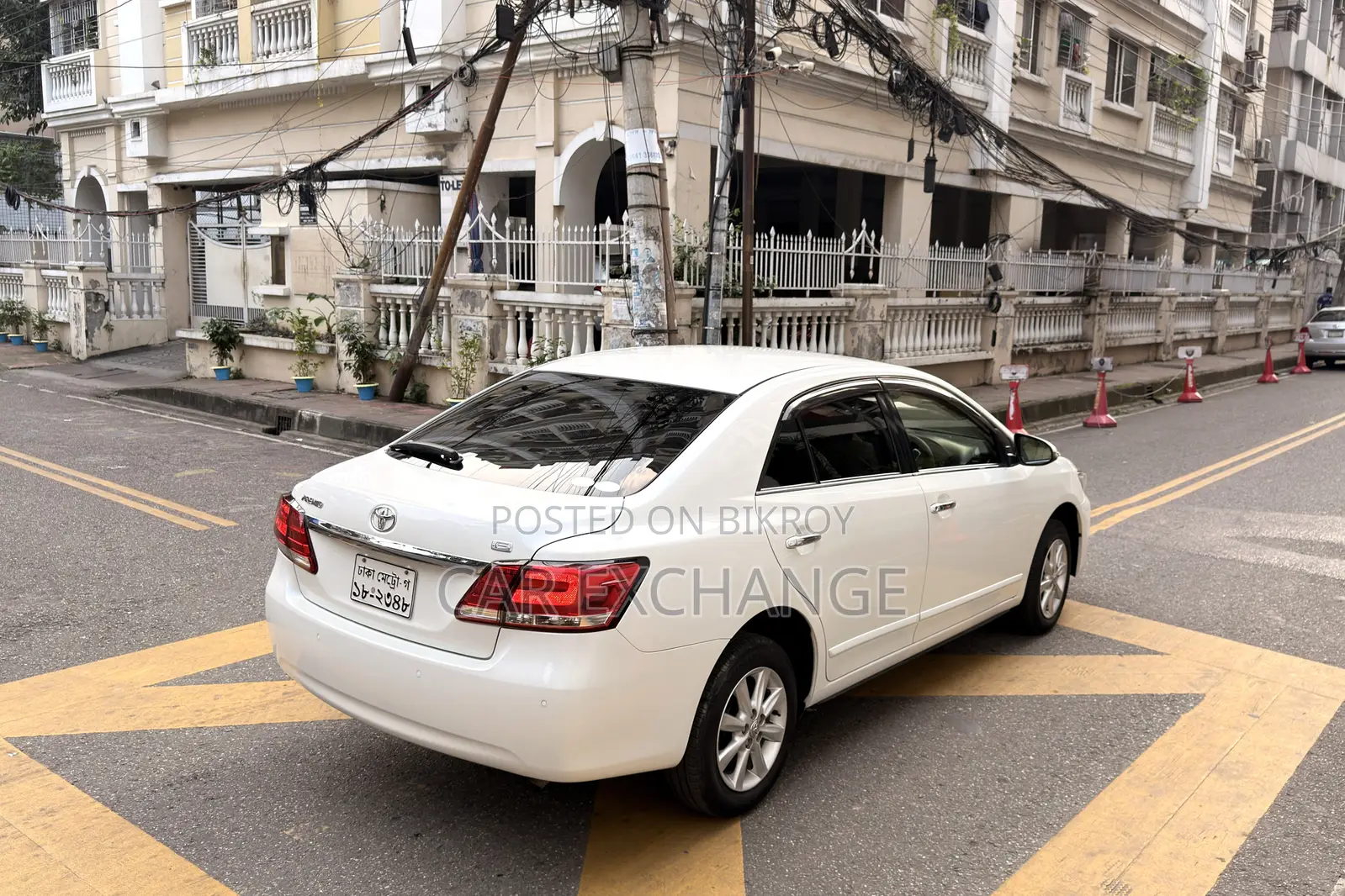 Toyota Premio 1.5 Front-Wheel Drive 2020 Pearl