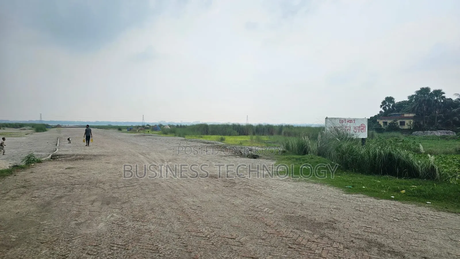 Land & Plots for Sale