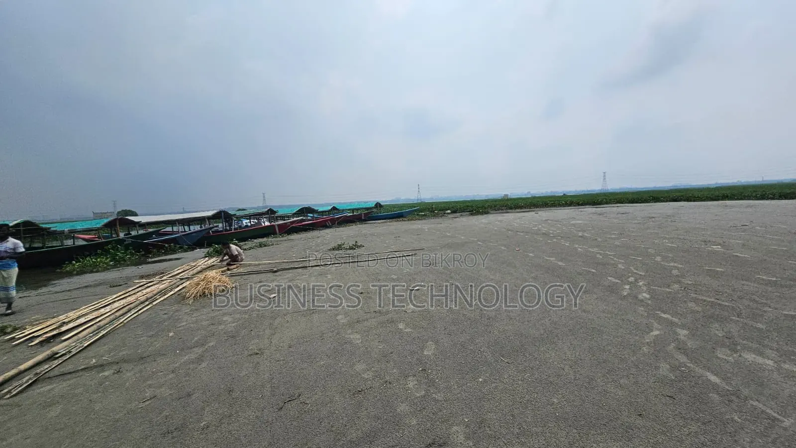 Land & Plots for Sale