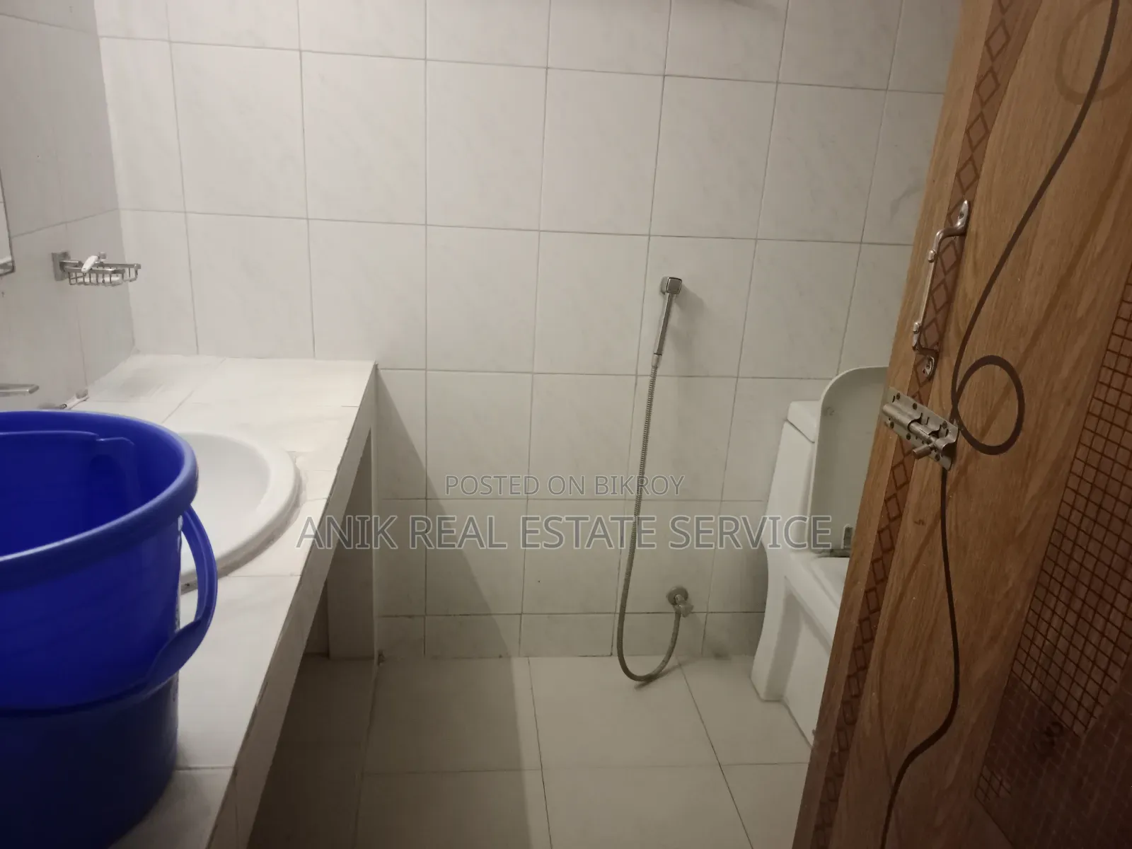 অনিক রিয়েল এস্টেট, গুলশানে ৩ বেডরুমের অ্যাপার্টমেন্ট ভাড়া দেওয়া হবে