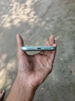 অ্যাপল আইফোন ১১ ১২৮ জিবি গ্রিন