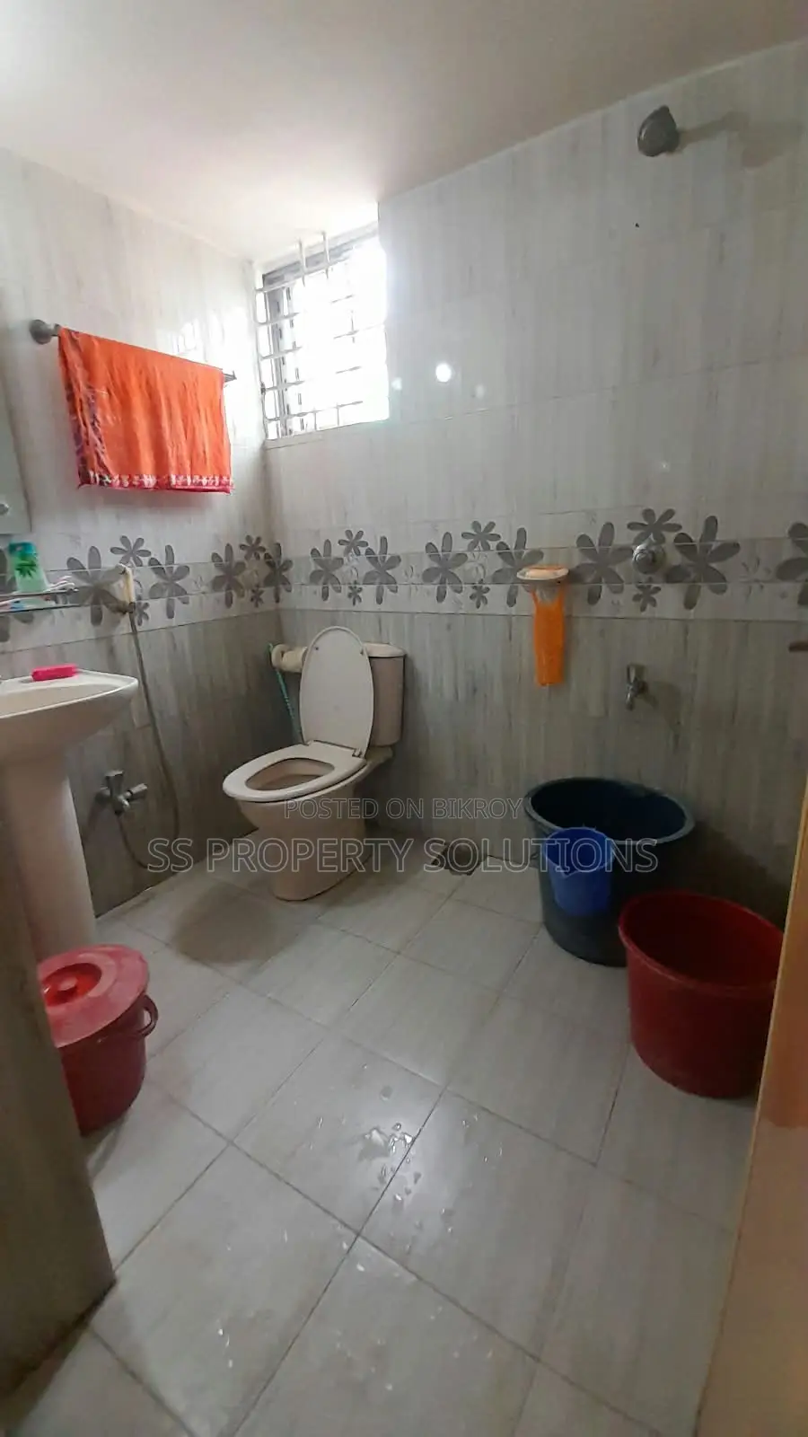Furnished 3-Bedroom Apartment in Greentouch Property, Banasree for sale