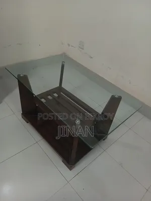 টি টেবিল/সেন্টার টেবিল