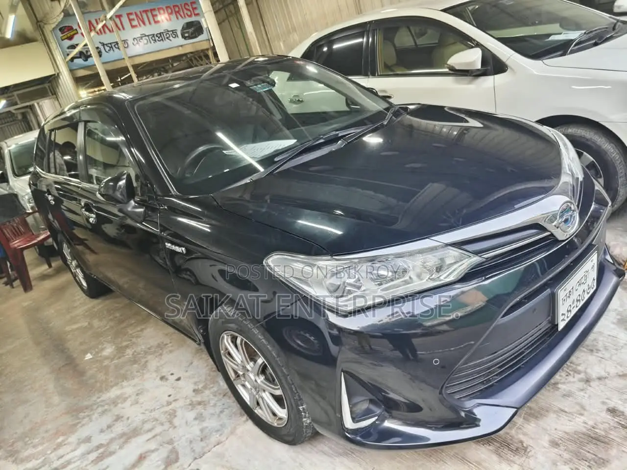 Toyota Corolla Fielder 1.5 Hybrid FWD 2020 Black
