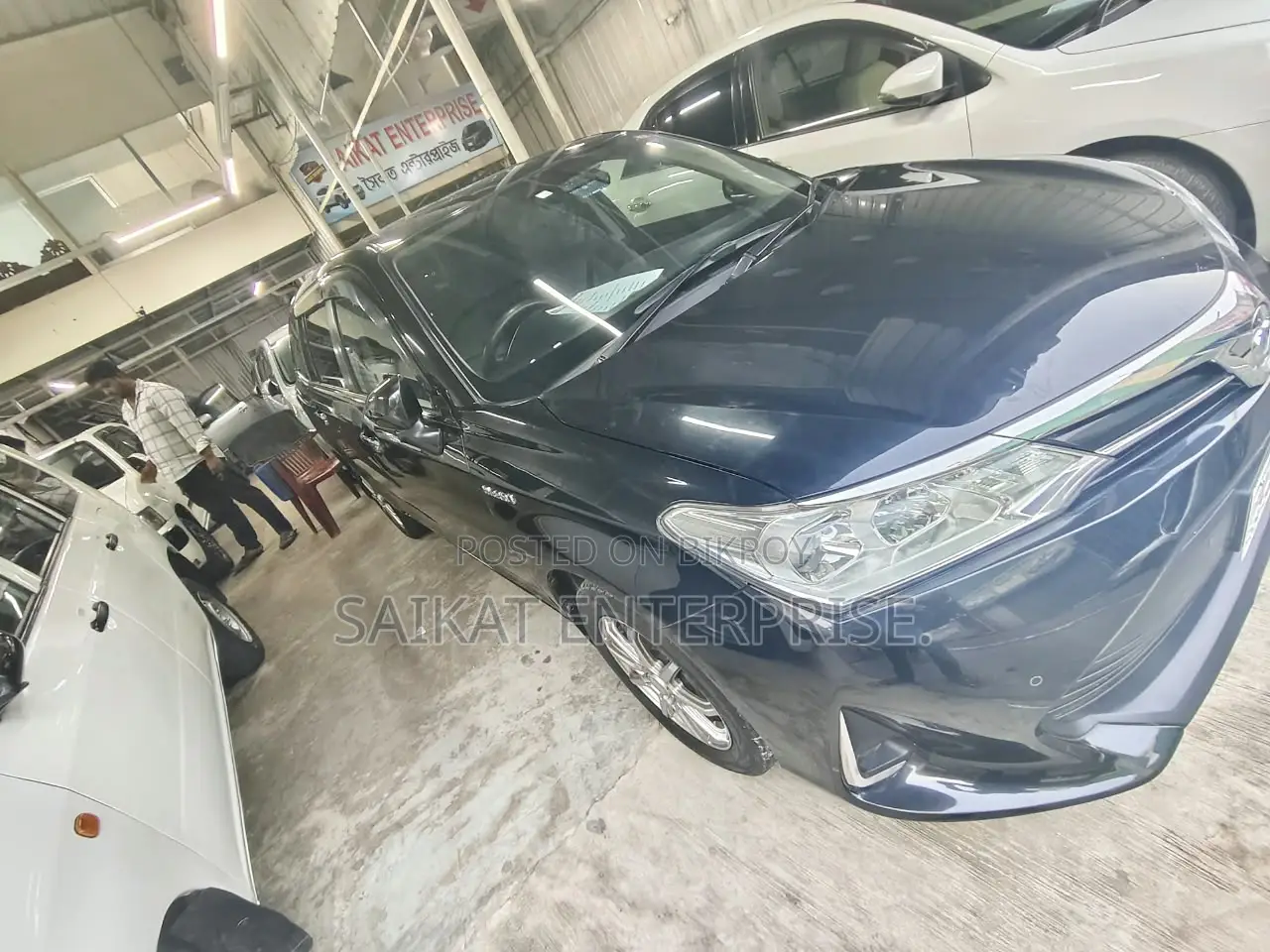 Toyota Corolla Fielder 1.5 Hybrid FWD 2020 Black