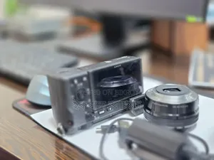 Sony A6400 Mirrorless Camera + Body 16 50mm Zoom Lens +
