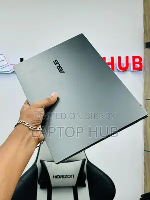 ল্যাপটপ আসুস জেনবুক ১৪ ওএলইডি ৮জিবি ইন্টেল কোর আল্ট্রা ৫ এসএসডি ৫১২জিবি