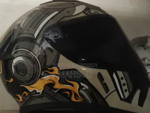 Vega Awesome Look Helmet