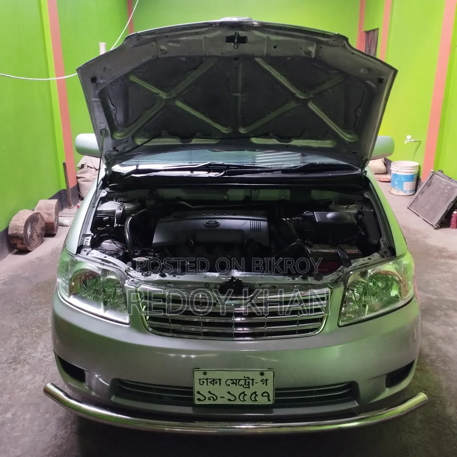 Toyota Corolla 2004 Silver