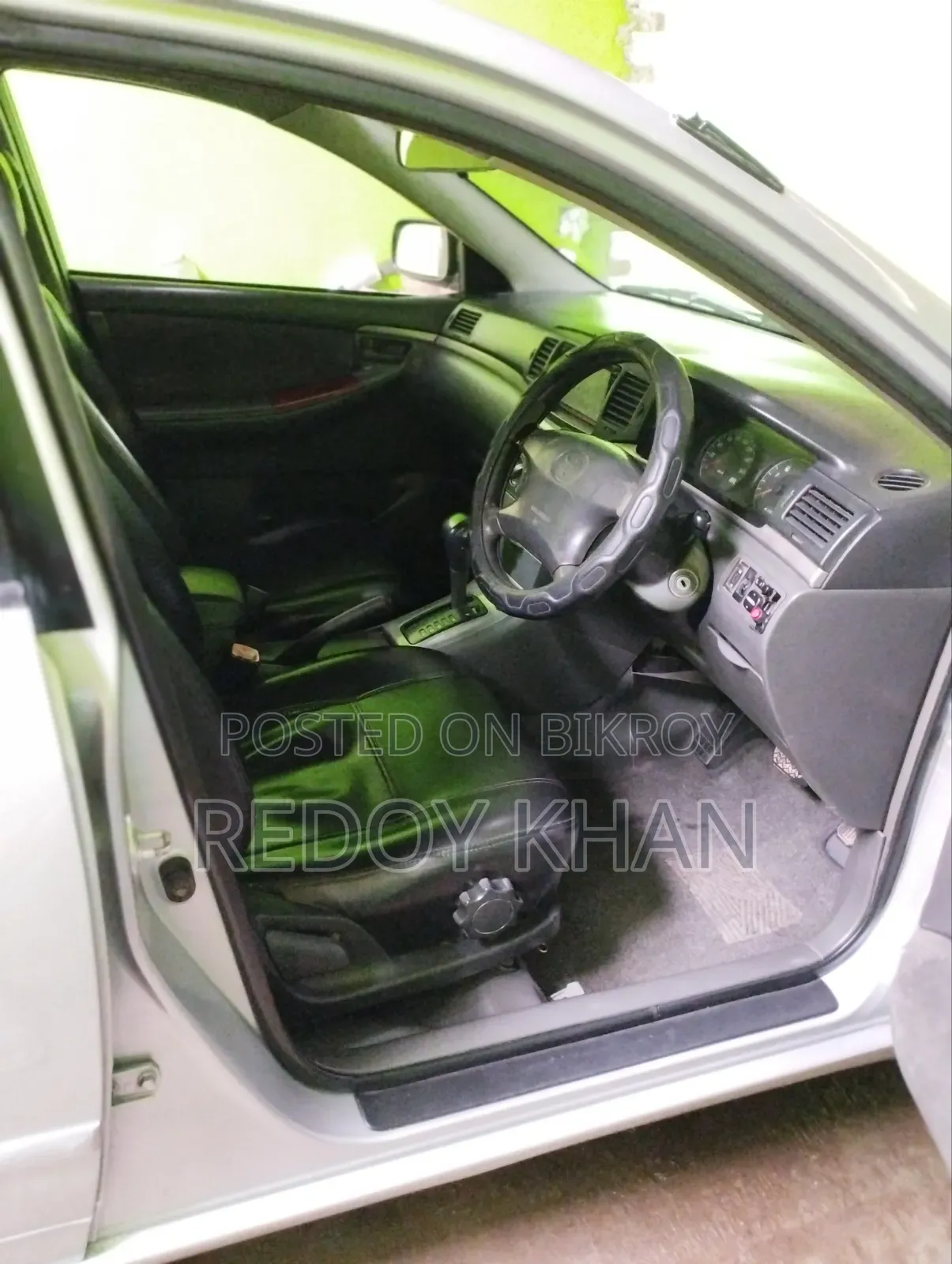 Toyota Corolla 2004 Silver