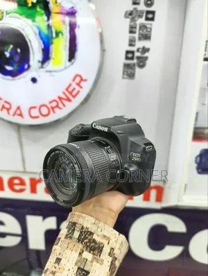 Canon 250D Camera With 18-55mm STM Lens