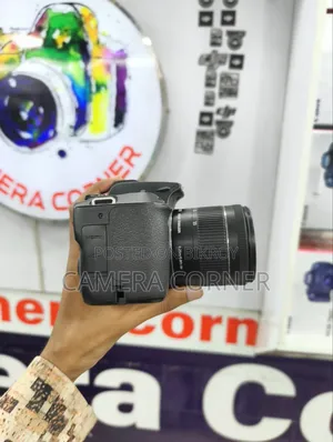 Canon 250D Camera With 18-55mm STM Lens