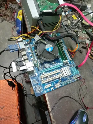 Gigabit H55 Core I5 Ram 4 Gb Full Setup