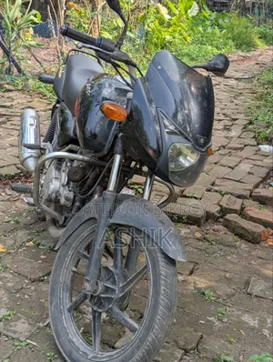 বাজাজ পালসার ১৫০ ২০০৪ ব্ল্যাক