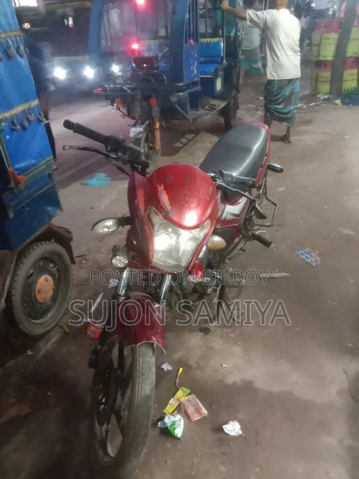 Royal Motorcycle 2019 Red