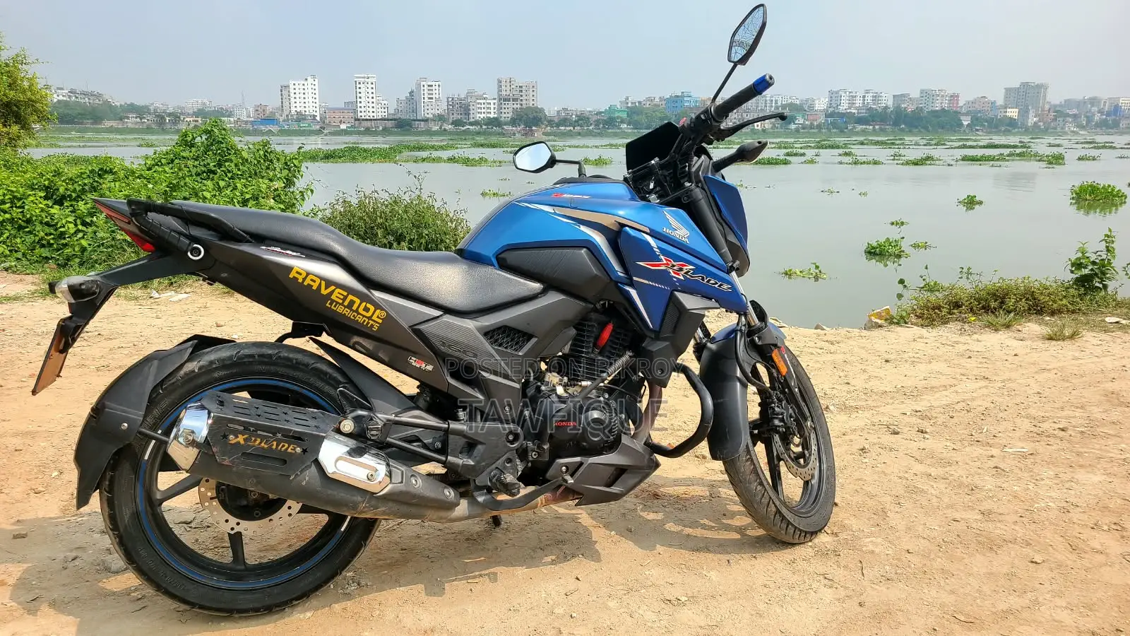 হোন্ডা এক্স-ব্লেড ১৬০ ২০২১ নীল