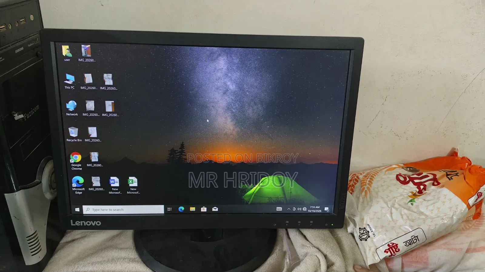 Monitor Lenovo