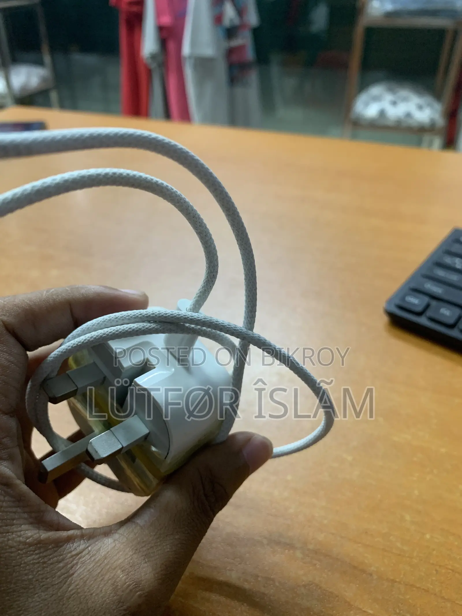 অ্যাপল আইফোন এক্সএস ৬৪ জিবি হোয়াইট