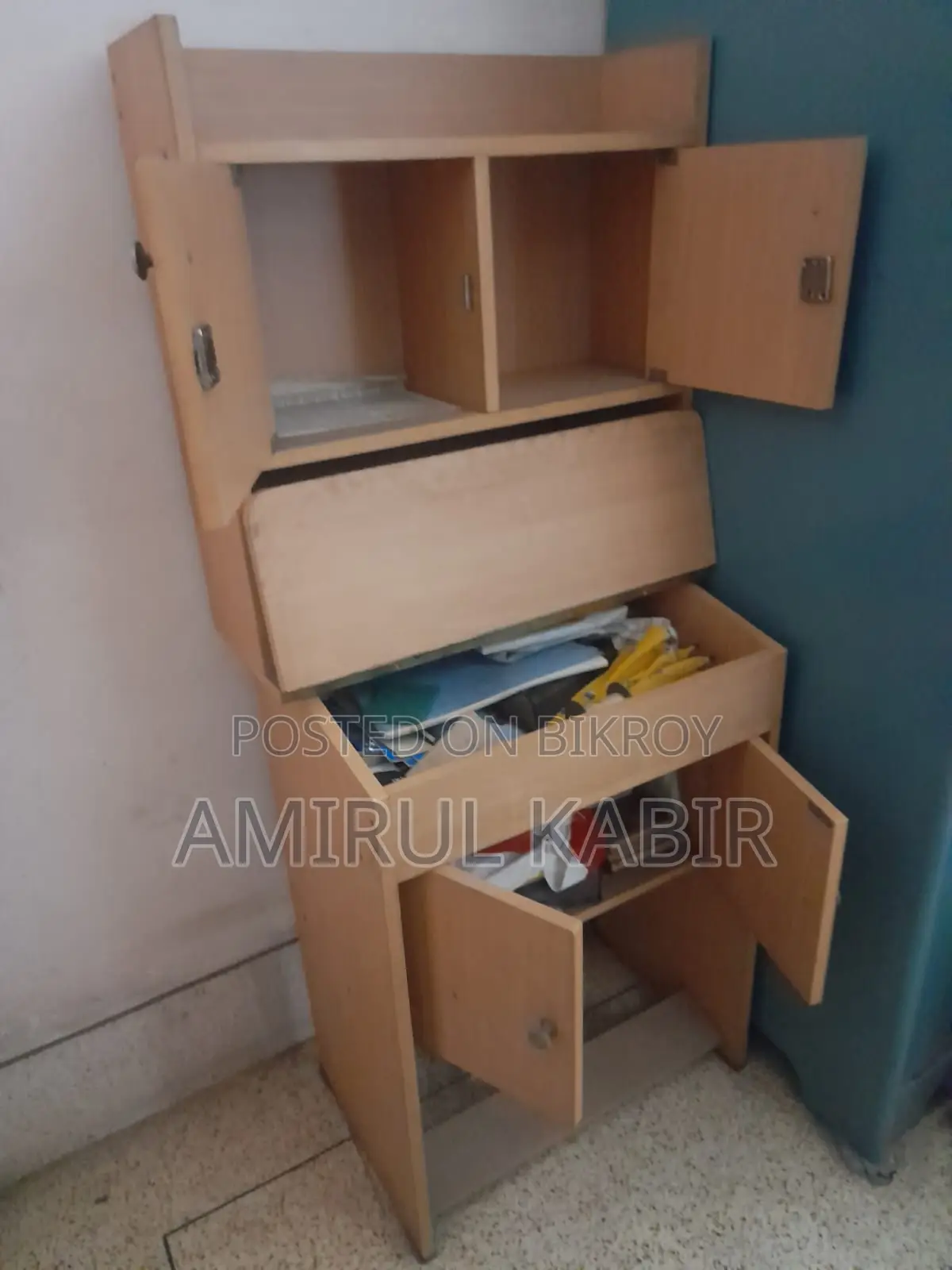 রিডিং টেবিল ডেস্ক / স্টাডি টেবিল