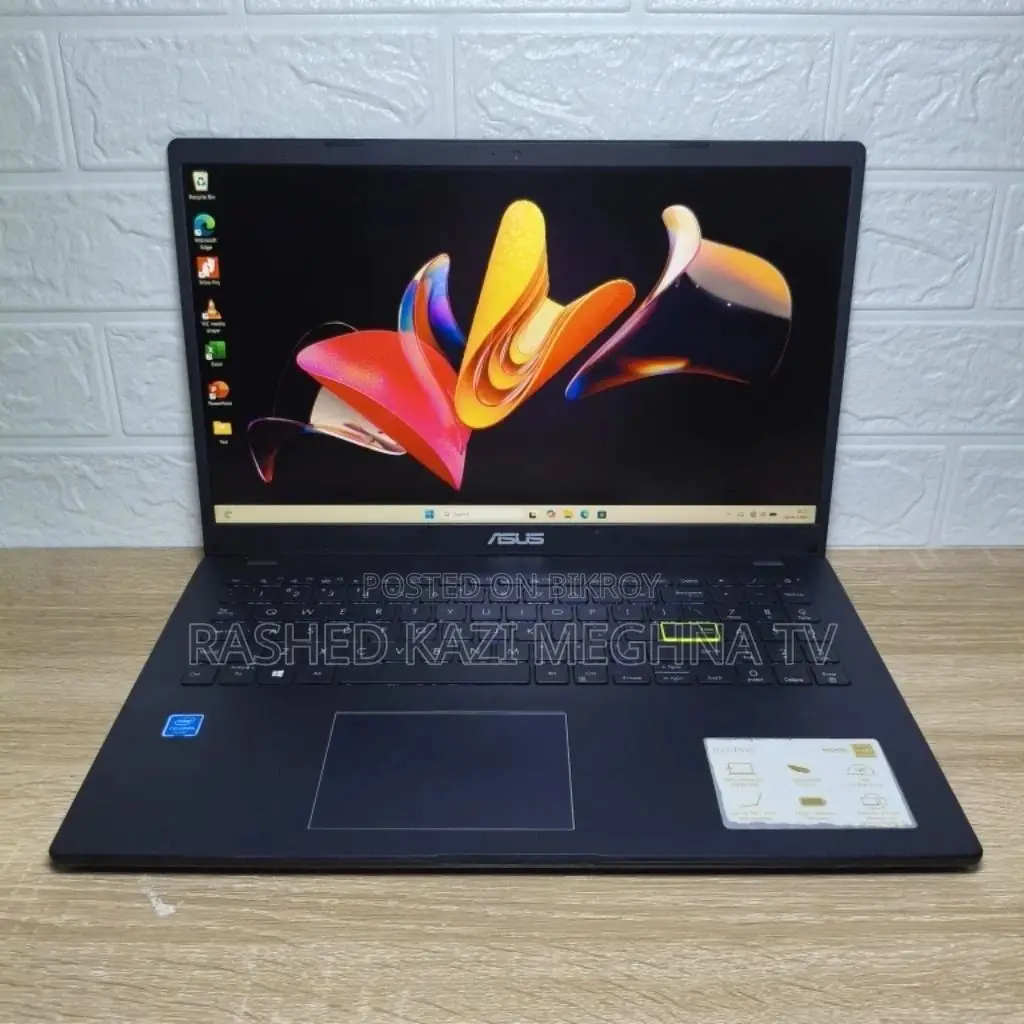 Laptop Asus 3GB Intel SSD 256GB