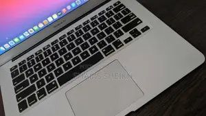 Laptop Apple MacBook Air 2017 8GB Intel Core i5 SSD 128GB