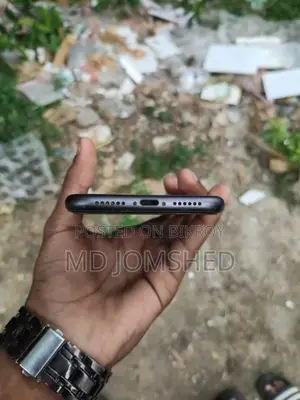 অ্যাপল আইফোন ১১ ৬৪ জিবি ব্ল্যাক
