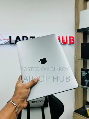 Laptop Apple MacBook 2019 8GB Intel Core i5 SSD 128GB
