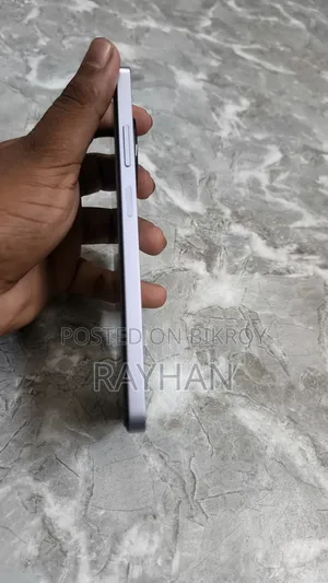 Realme Narzo 70x 128 GB Purple