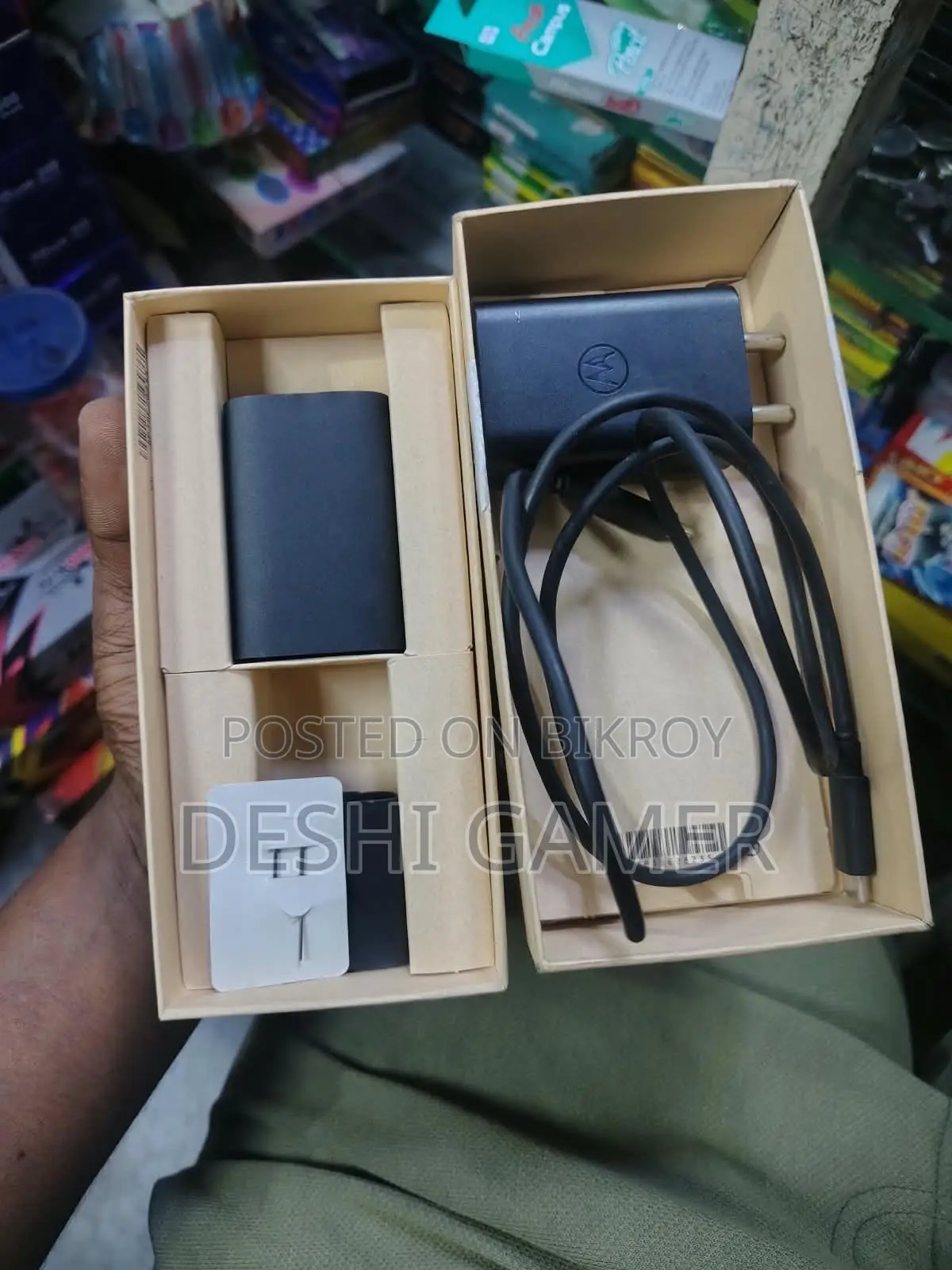 মোটোলোরা এজ ৫০ ফিউশন ১২৮ জিবি হোয়াইট
