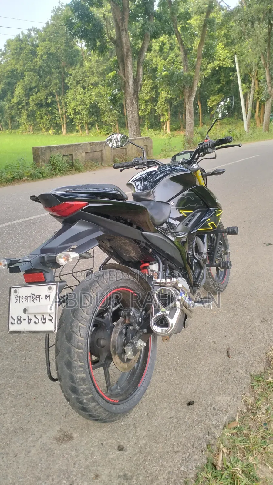 সুজুকি জিক্সার ২০২৪ ব্ল্যাক