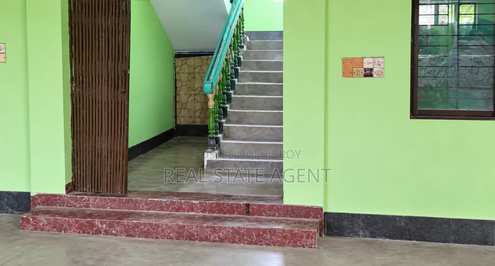 16-Bedroom House in Cornelhat for sale