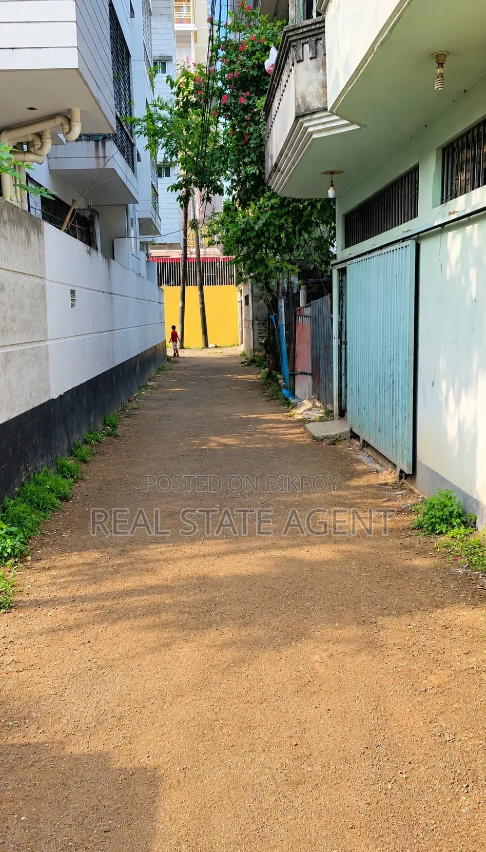 16-Bedroom House in Cornelhat for sale