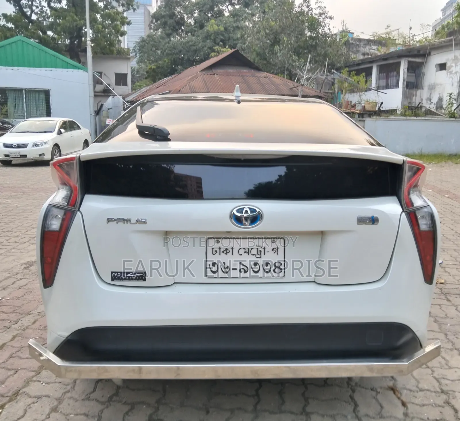 Toyota Prius 2017 Pearl