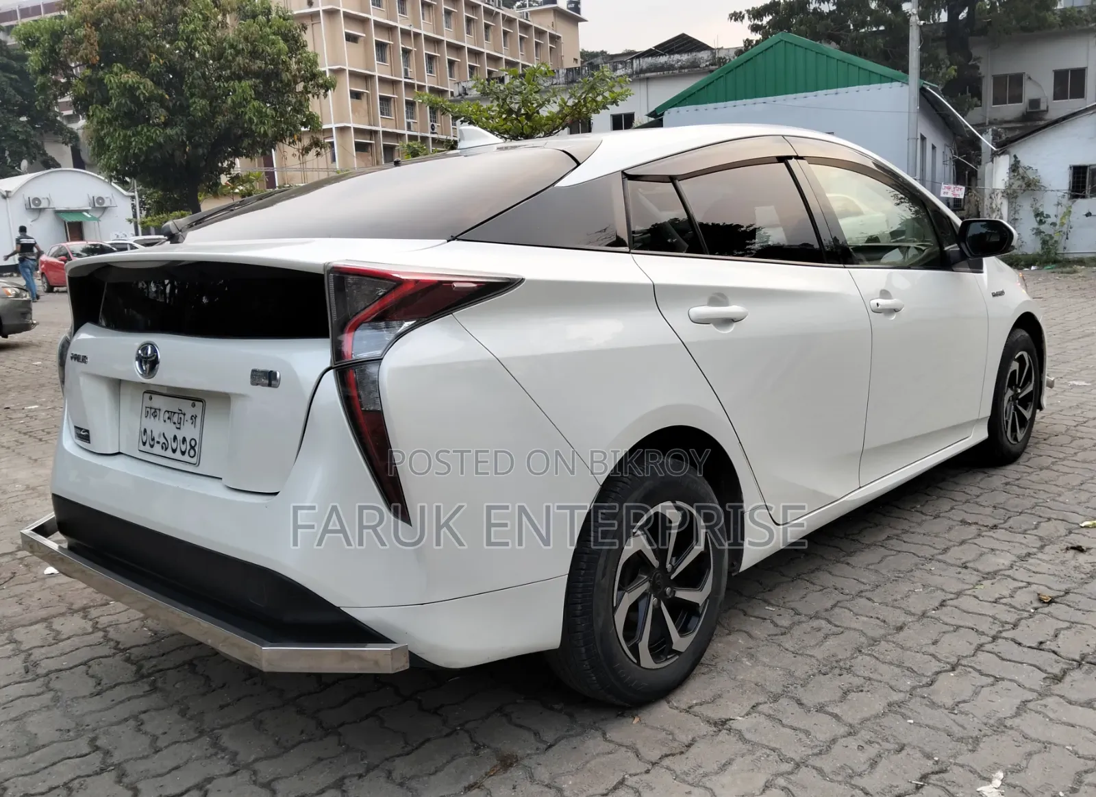 Toyota Prius 2017 Pearl