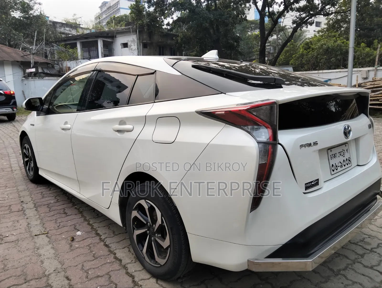 Toyota Prius 2017 Pearl