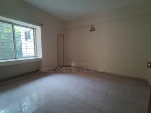 বনানীতে ৩ বেডরুমের অ্যাপার্টমেন্ট ভাড়ার জন্য