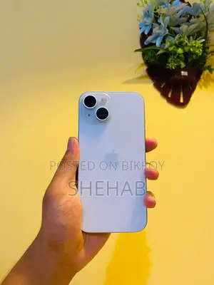 Apple iPhone 15