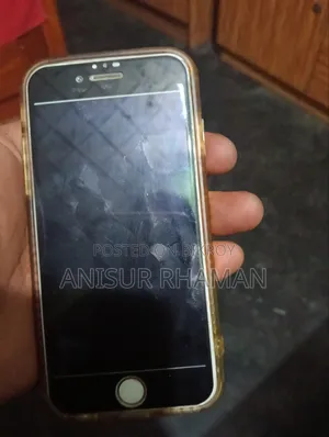 অ্যাপল আইফোন ৭ ৩২ জিবি গোল্ড