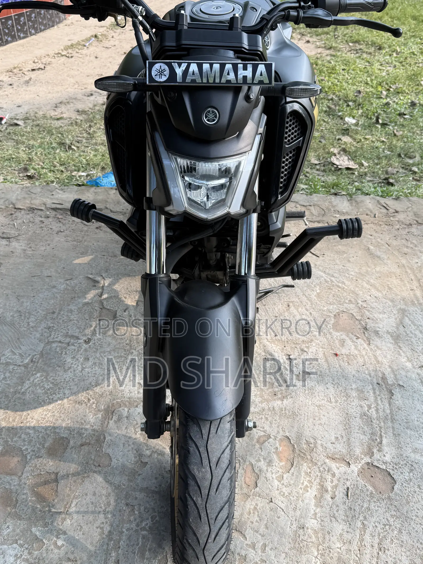 ইয়ামাহা এফজেড ২০২৫ ব্ল্যাক