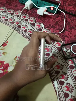 Apple iPhone 8 128 GB Gold