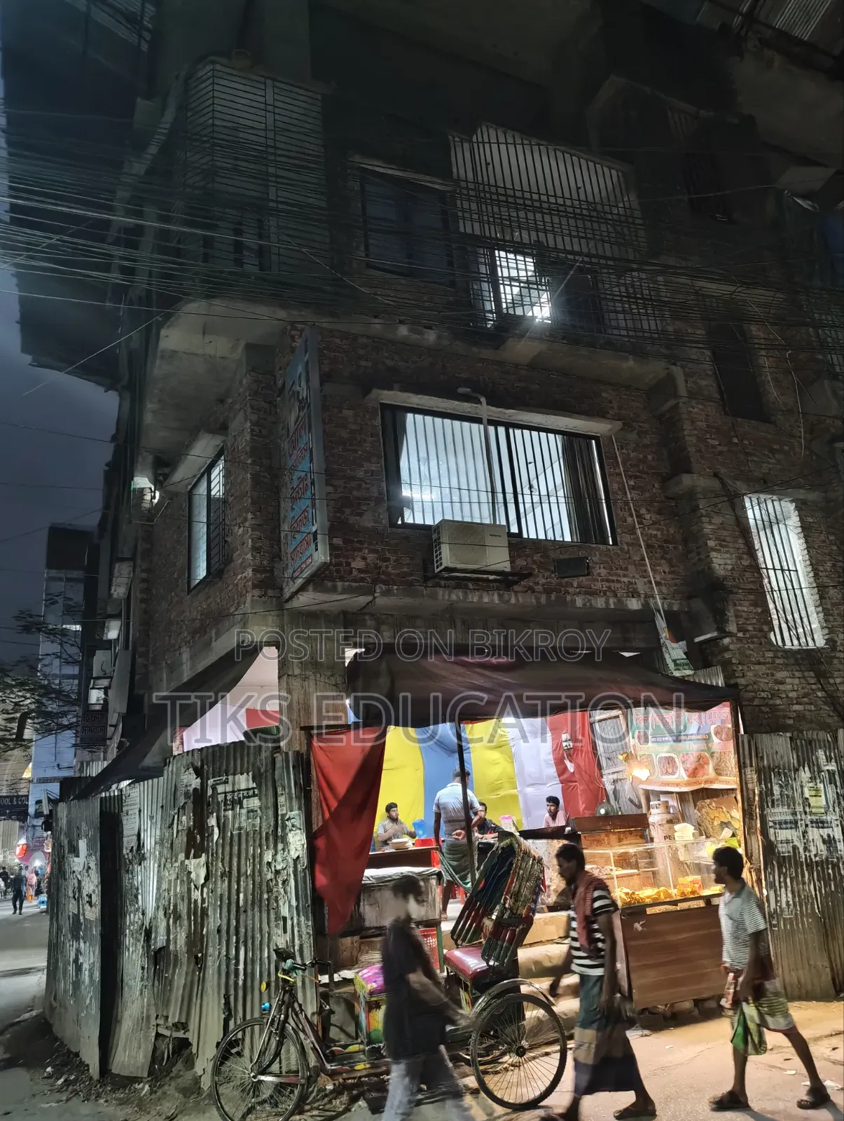 শেওড়াপাড়ায় বিক্রয়ের জন্য ৬টি বেডরুমের ফ্ল্যাটের ব্লক